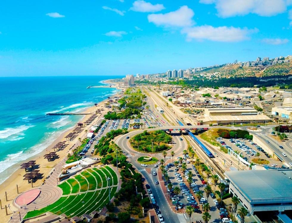 יחידות אירוח נוף המפרץ Apartment Haifa Exterior foto