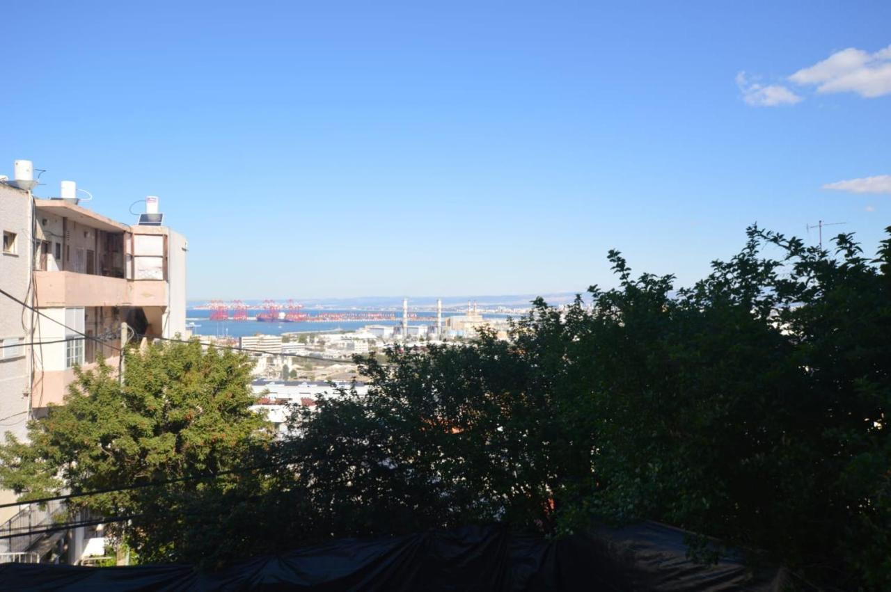 יחידות אירוח נוף המפרץ Apartment Haifa Exterior foto