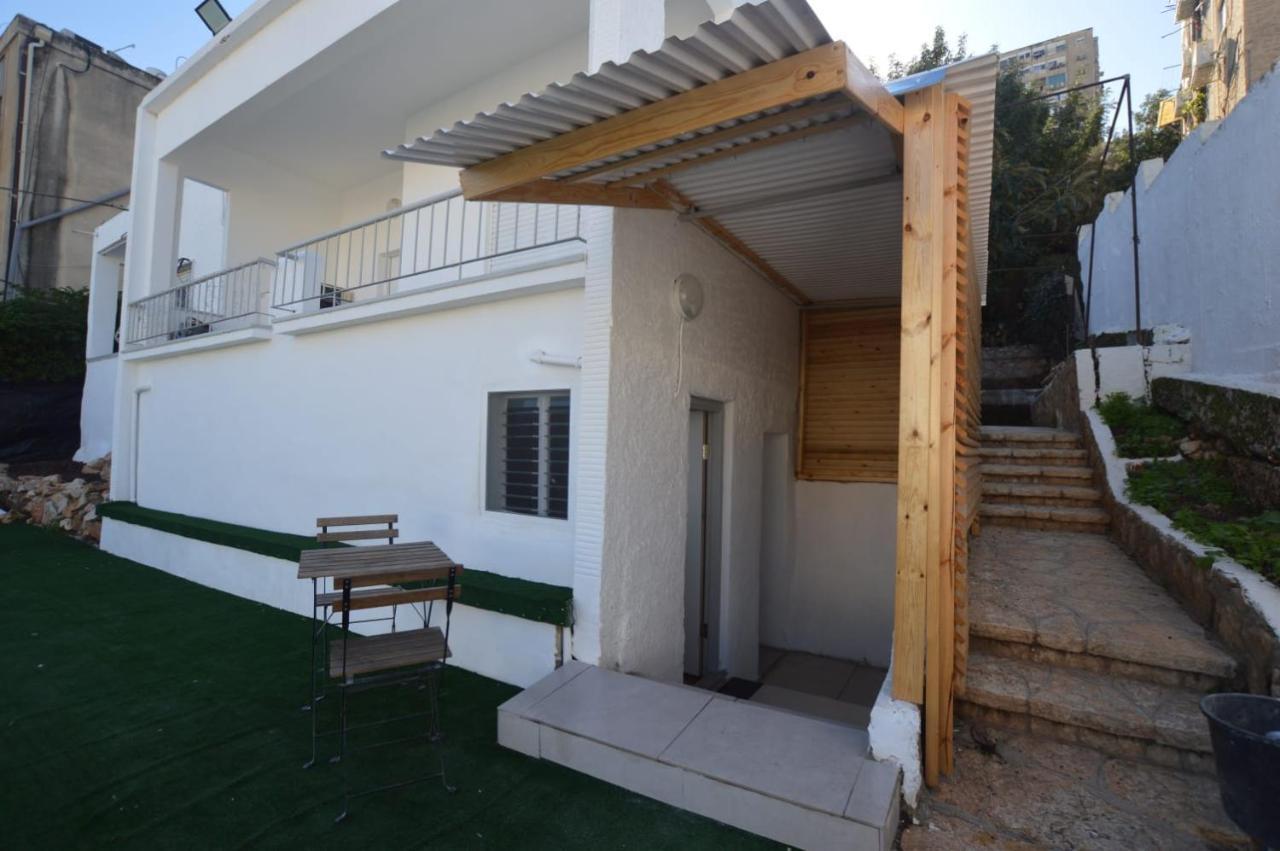 יחידות אירוח נוף המפרץ Apartment Haifa Exterior foto