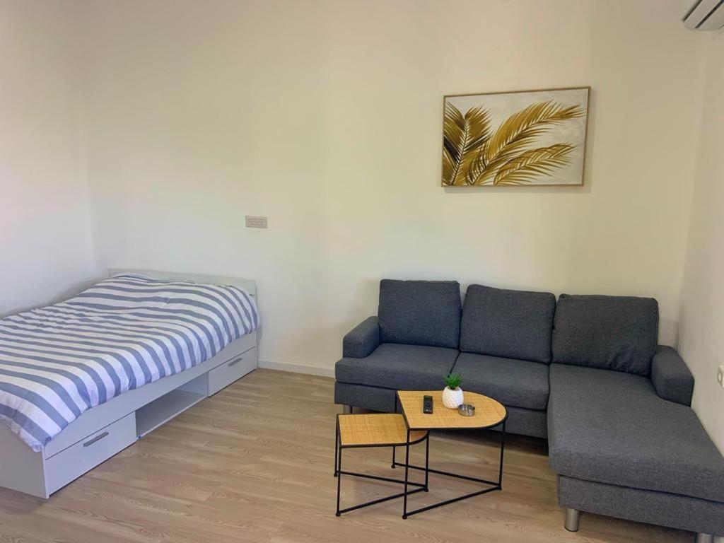 יחידות אירוח נוף המפרץ Apartment Haifa Exterior foto